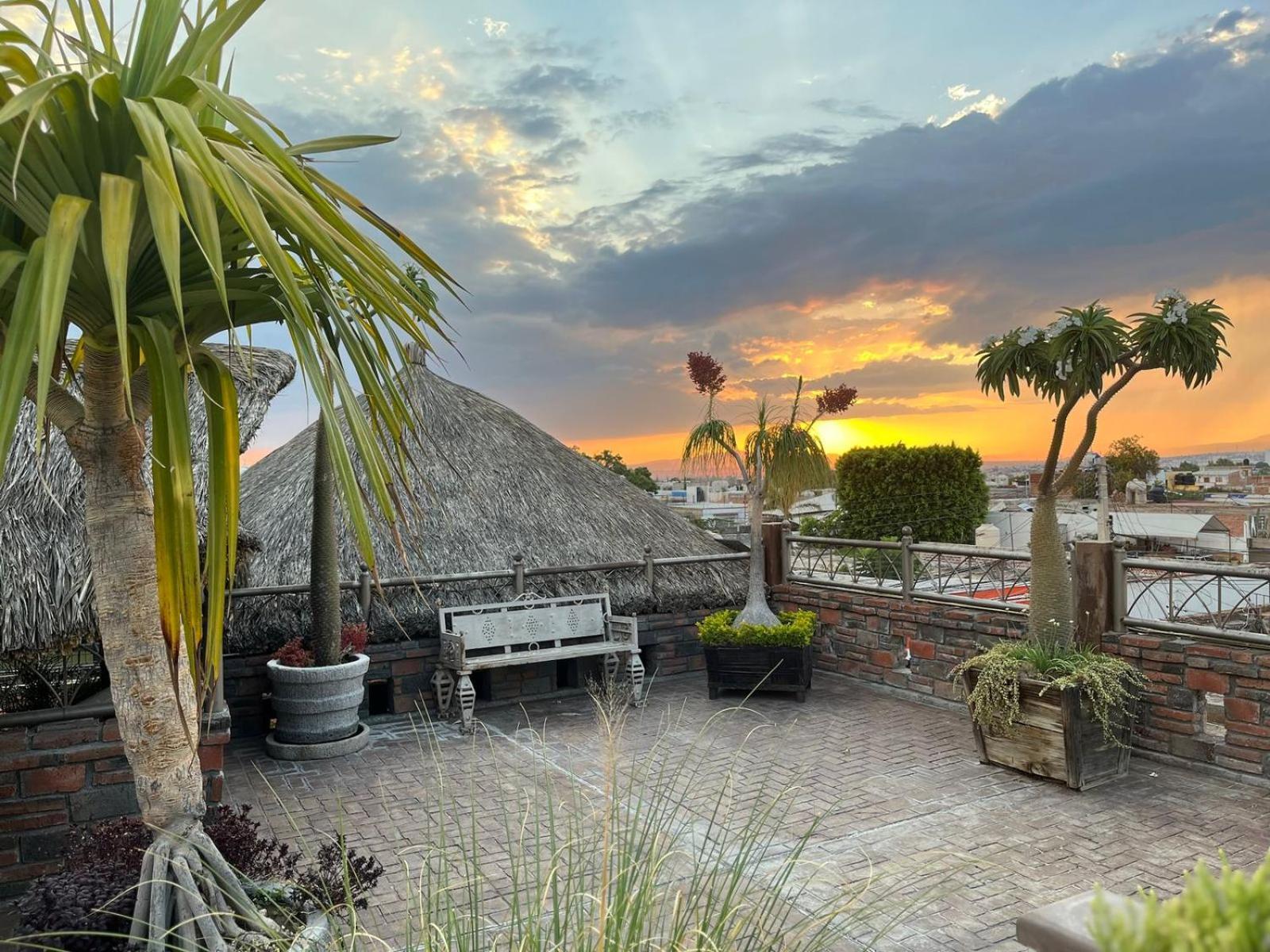 Casa Carmona 33 Hotel Querétaro Buitenkant foto