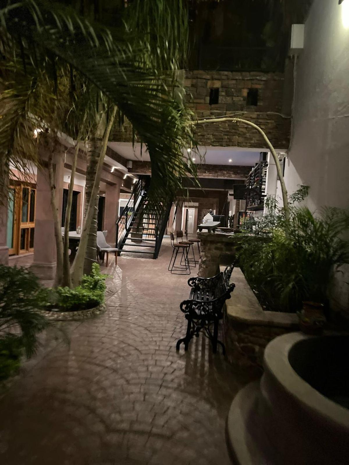 Casa Carmona 33 Hotel Querétaro Buitenkant foto